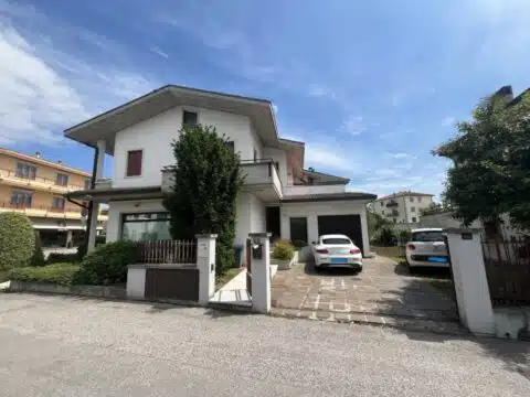Affitto Ufficio Creazzo