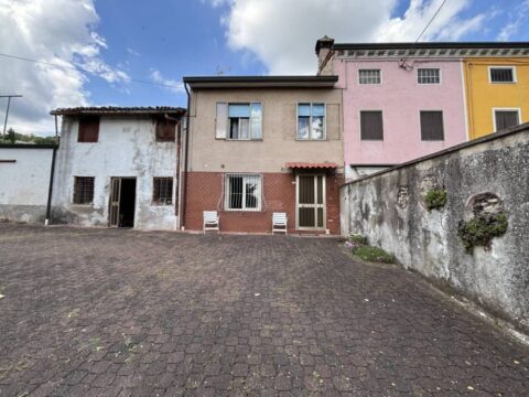 Vendita Casa indipendente Creazzo
