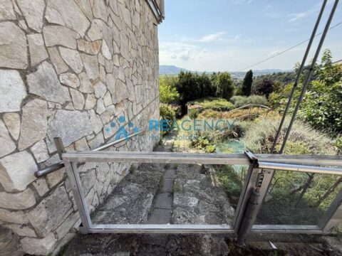 Casa indipendente in Vendita a Creazzo