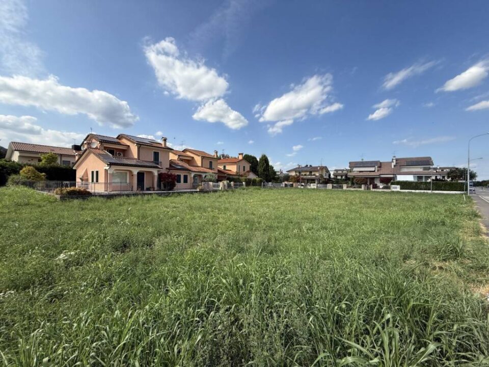 Vendita Terreno edificabile Creazzo